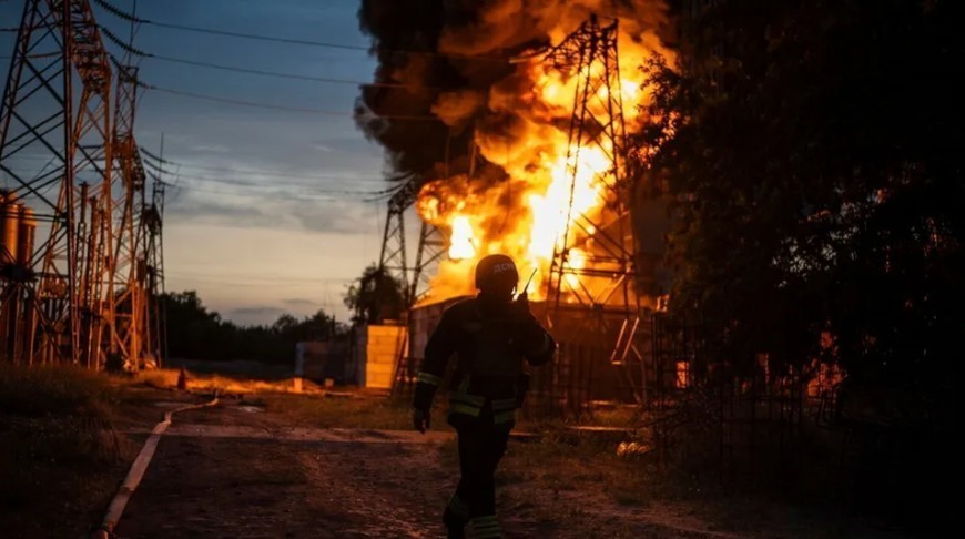 A fire at a Ukrainian sub station
